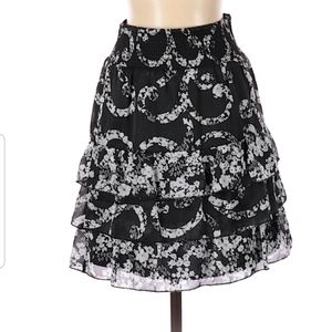 WHBM Black and White Tiered Ruffled Floral Skirt